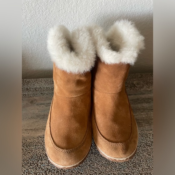 Sorel | Out ‘N About Causal Bootie | Size 7 - Picture 3 of 5